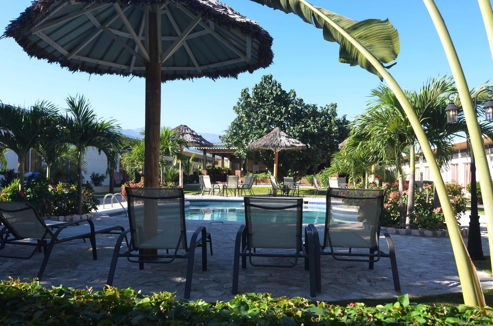 Executive Villas Πορτ-ο-Πρενς Εξωτερικό φωτογραφία